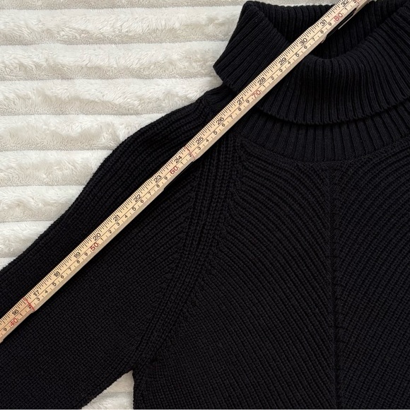 MAEVE by ANTHROPOLOGIE Cropped Turtleneck Sweater Black Small - Picture 8 of 8